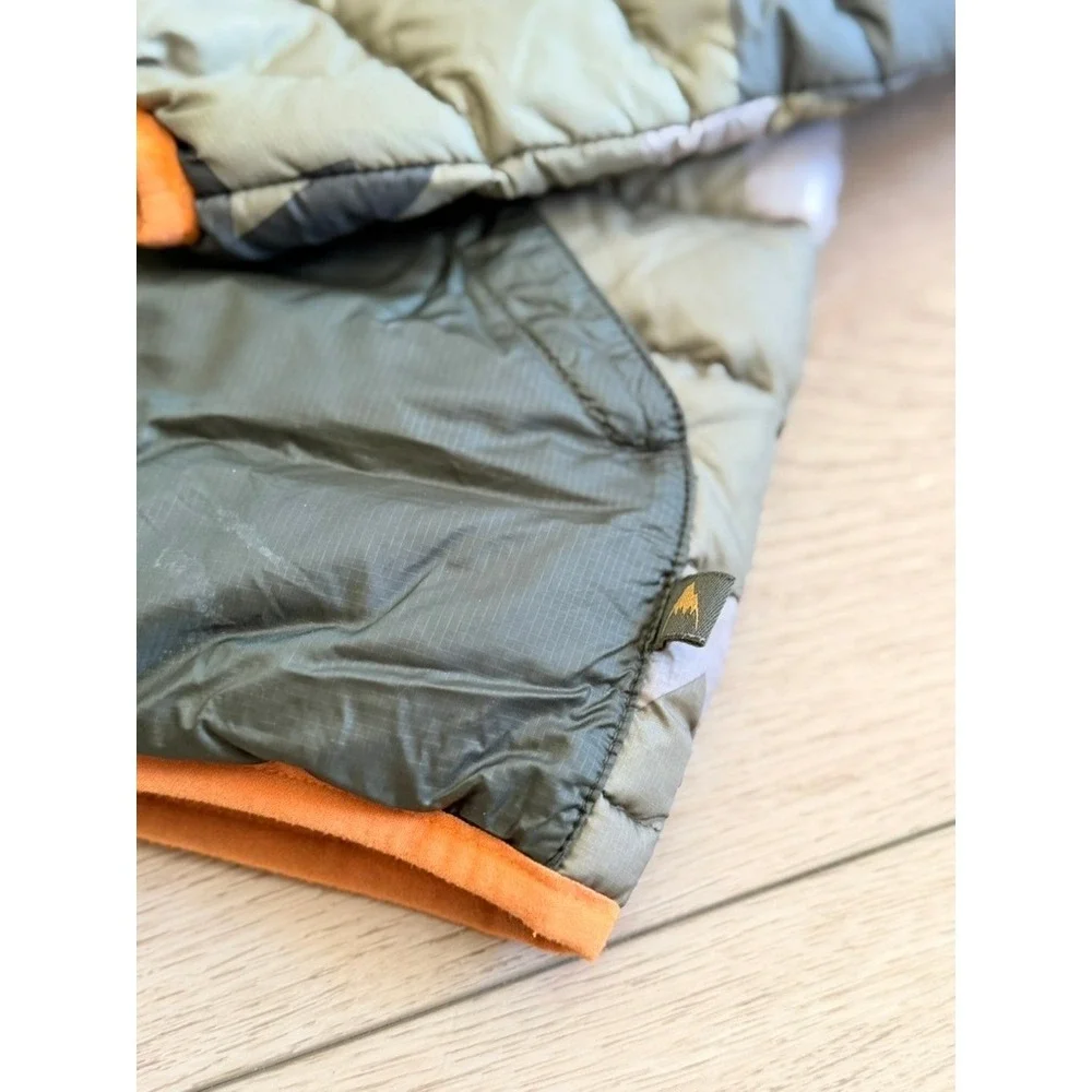Burton Kids Geometric Camo Puffer Jacket Green Orange Zip Size S 7/8